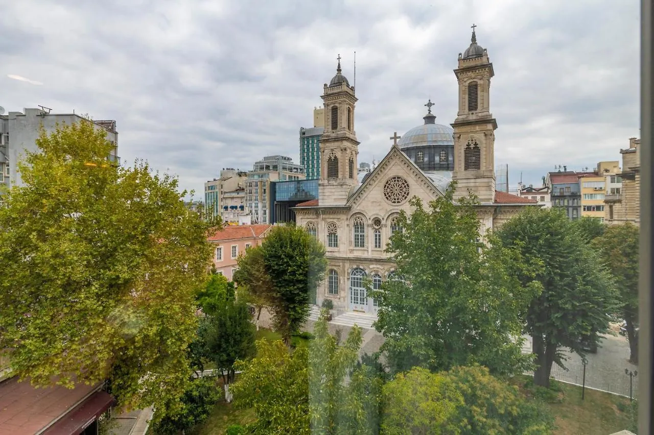Almadina Hotel Istanbul 3*,