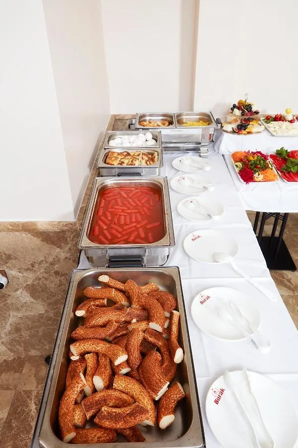 Almadina Hotel Istanbul 3*,