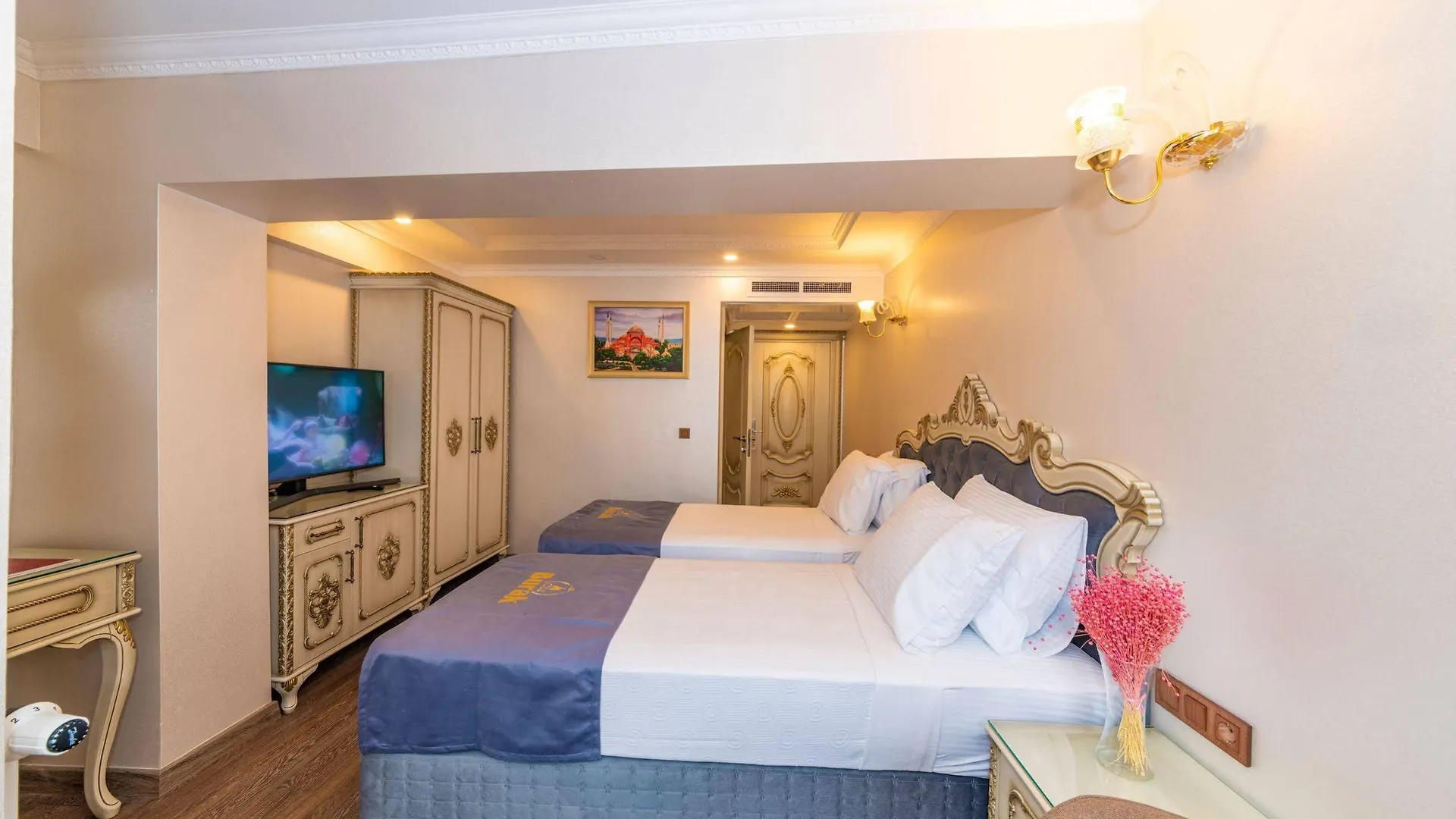 Almadina Hotel Istanbul Turkey